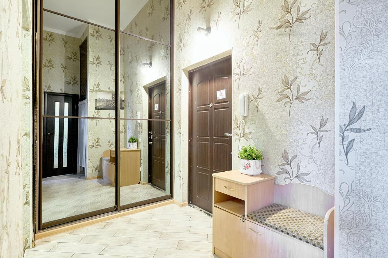 S12-58 Modern Aparthotel With Two 2Bedrooms In Central Kiev - Bessarabska Squere - Gulliver Mall - Olympic Stadium - Palace Of Sports - Saksahanskoho St, 12Б Exteriér fotografie