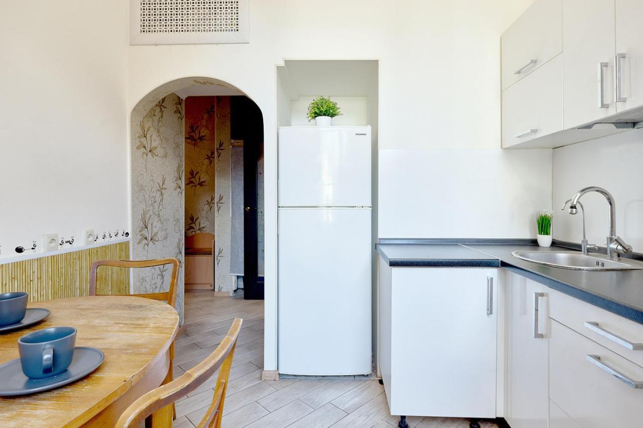 S12-58 Modern Aparthotel With Two 2Bedrooms In Central Kiev - Bessarabska Squere - Gulliver Mall - Olympic Stadium - Palace Of Sports - Saksahanskoho St, 12Б Exteriér fotografie